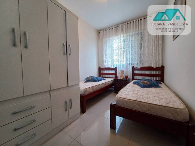 Apartamento para Venda em Caraguatatuba - 2