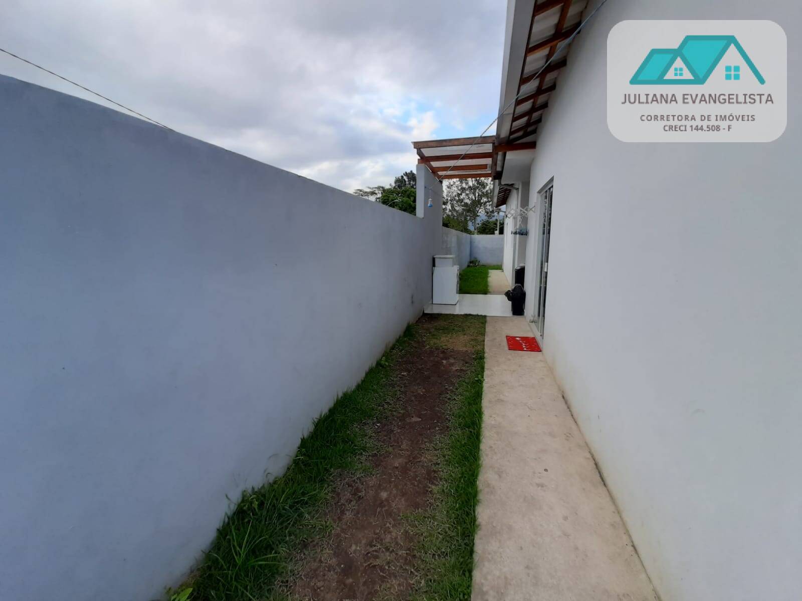Casa à venda e aluguel com 2 quartos, 60m² - Foto 6