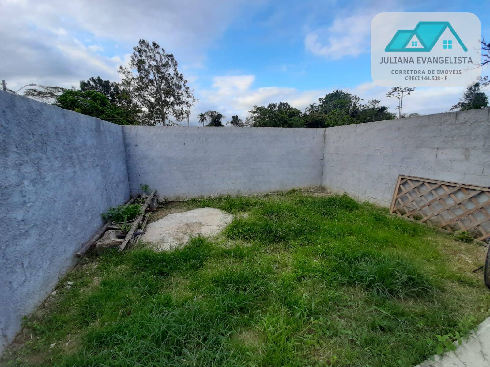 Casa à venda e aluguel com 2 quartos, 60m² - Foto 9