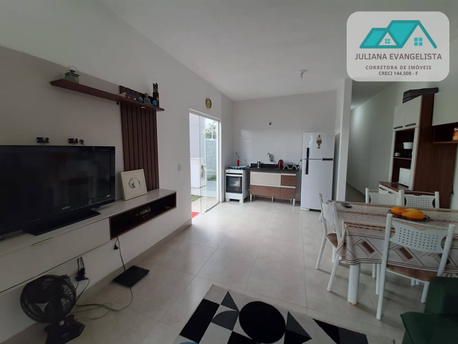 Casa à venda e aluguel com 2 quartos, 60m² - Foto 18