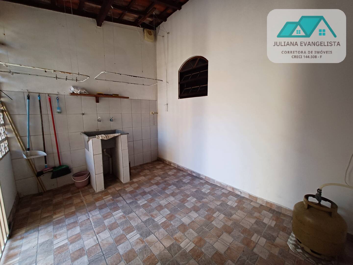 Casa à venda e aluguel com 3 quartos, 91m² - Foto 6