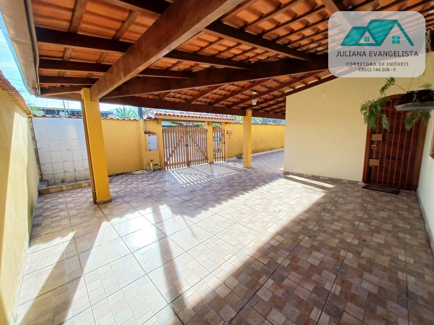 Casa à venda e aluguel com 3 quartos, 91m² - Foto 16